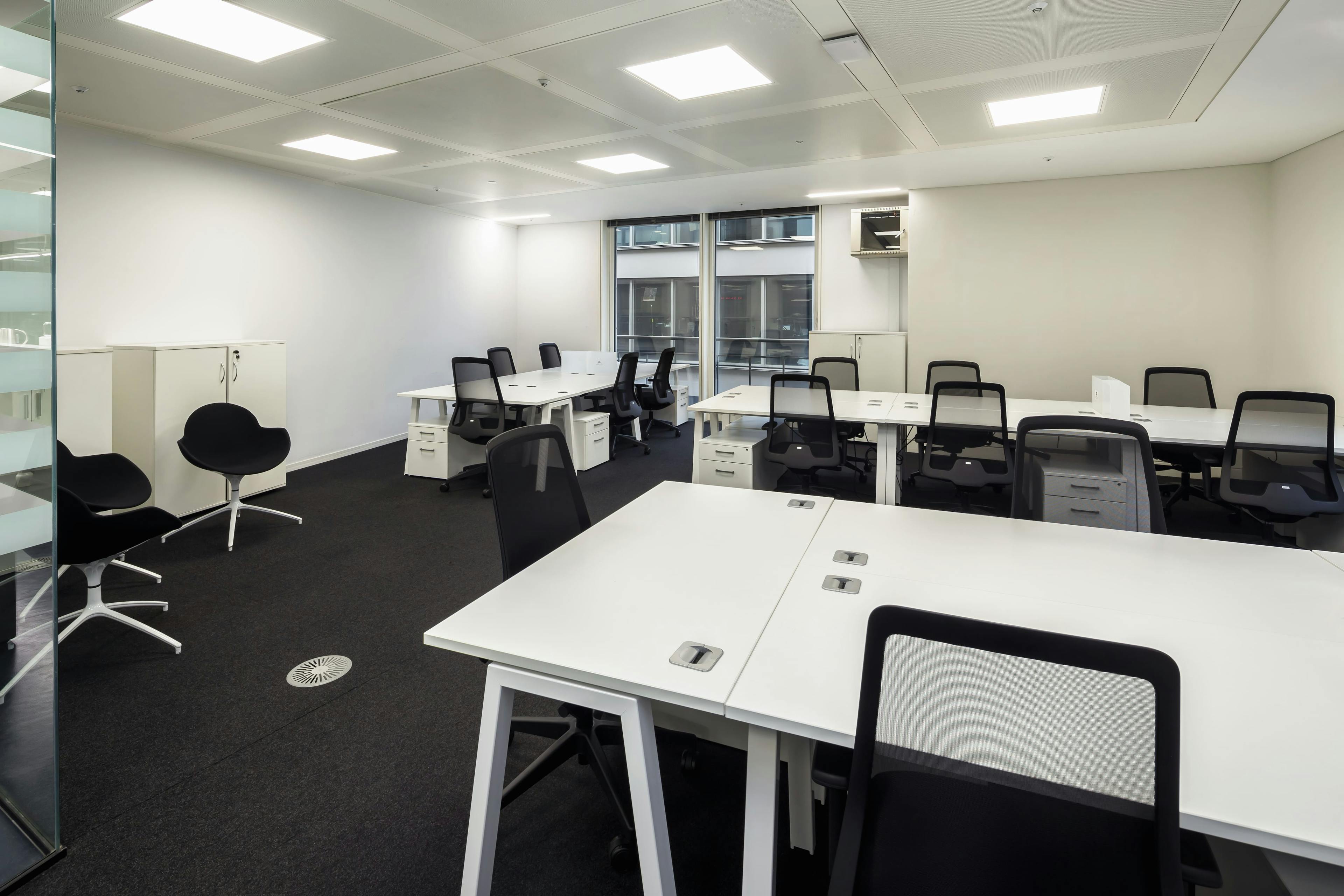 The City- 10 Person Office – Cannon Street