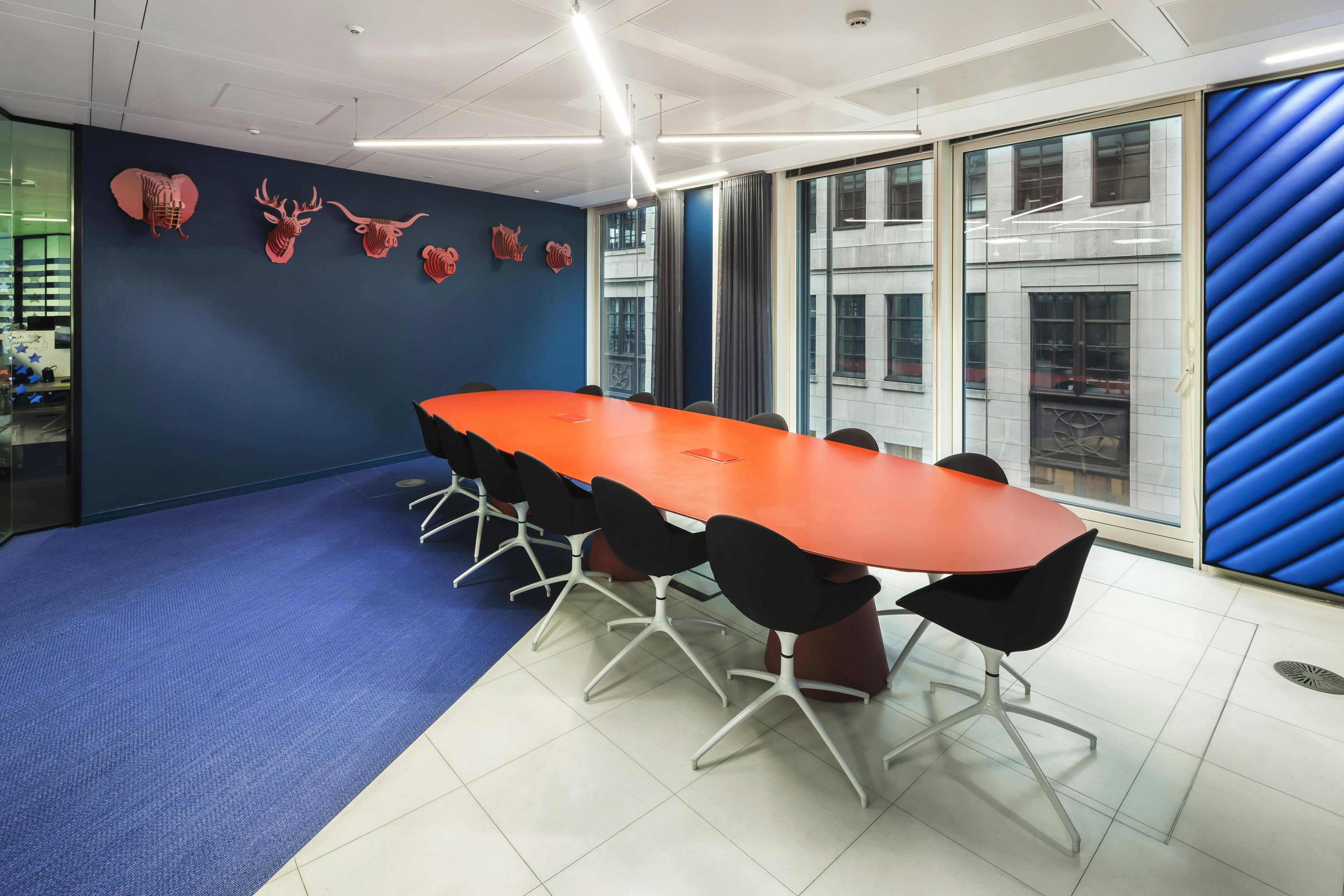 The City- 10 Person Office – Cannon Street