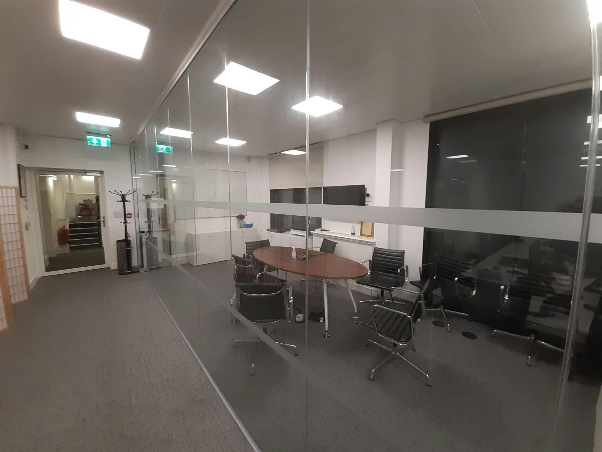 Mayfair - 20 person office - Grosvenor Street